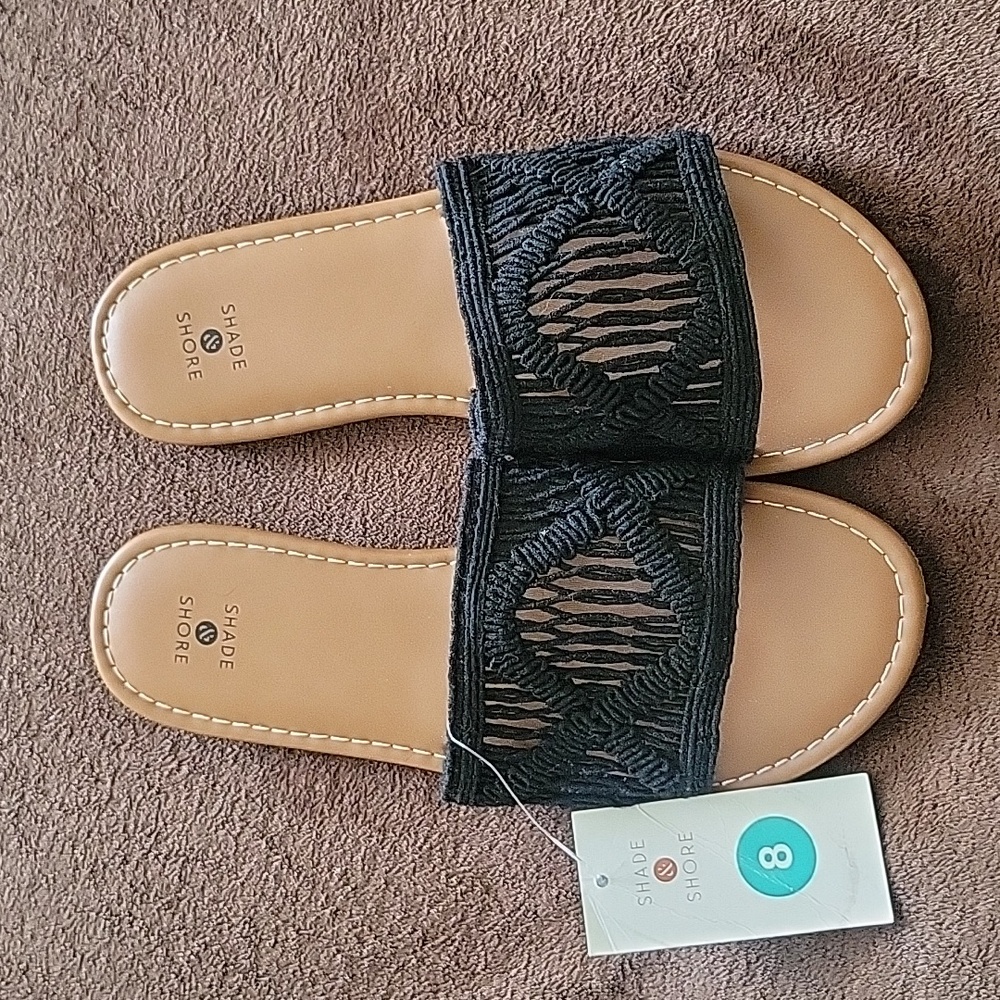 NWT SHADE & SHORE Tan Sandals